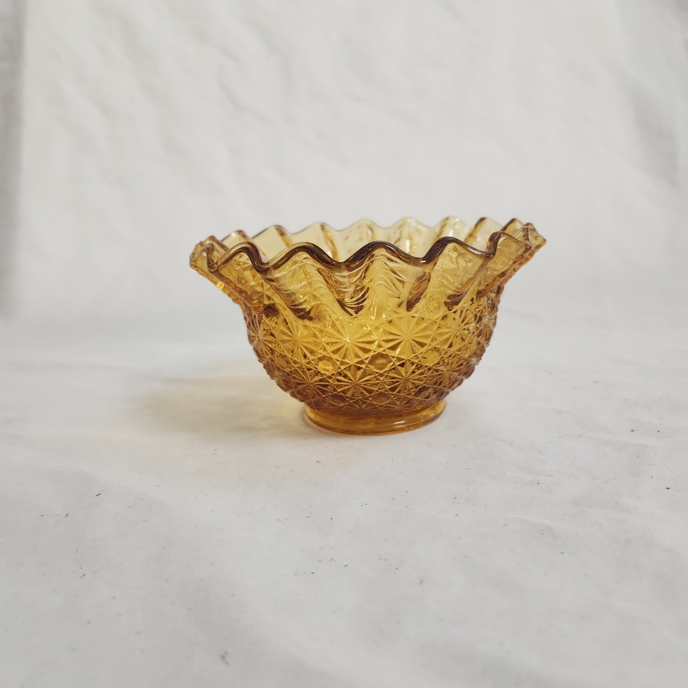 LE Smith Amber Daisy and Button Glass Candy Dish Bowl - Picture 2 of 9